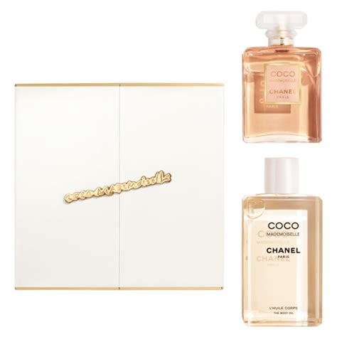 chanel beauty mother's day|COCO MADEMOISELLE The Essentials Set .